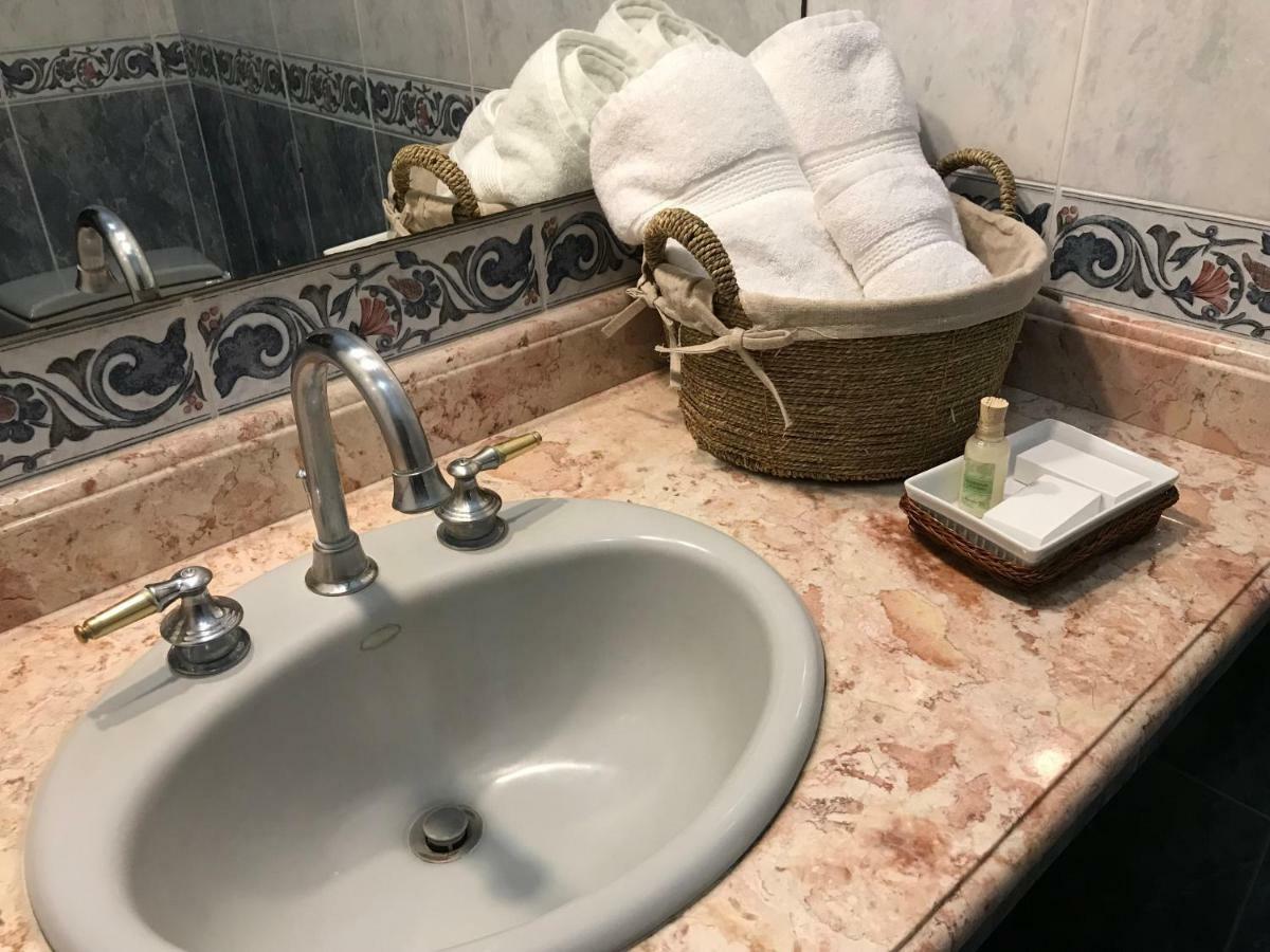 Hotel Belvedere グアテマラシティ エクステリア 写真